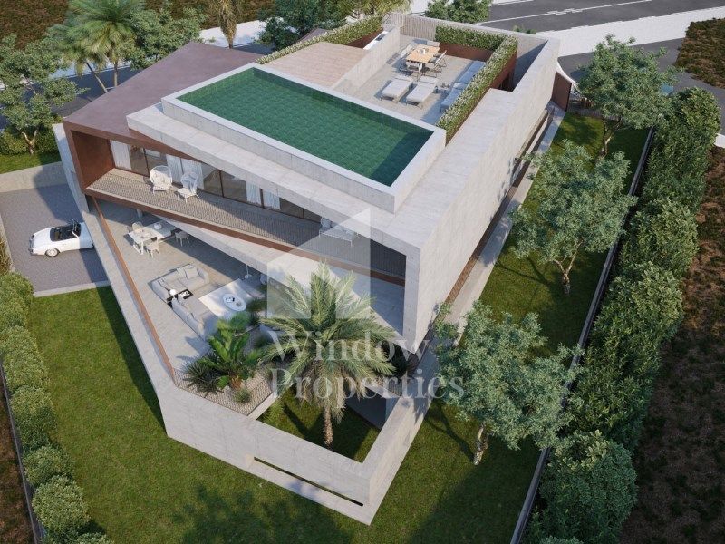 Property photo 2 of 25