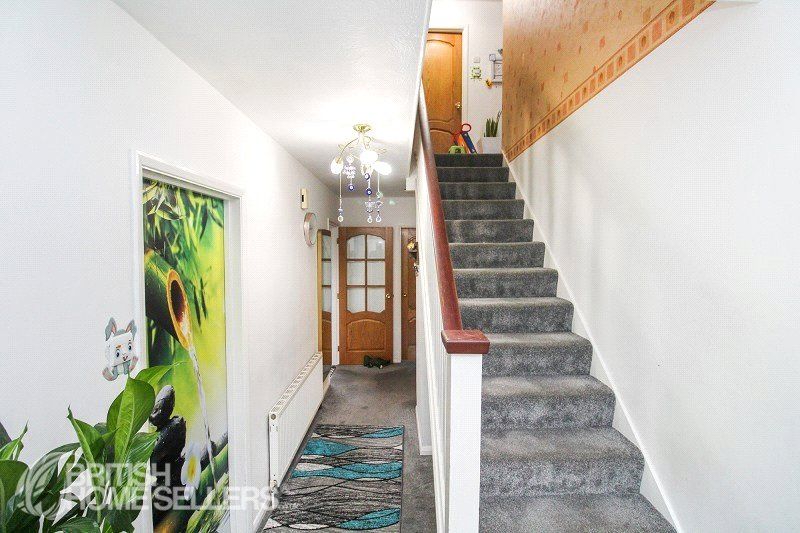 Property photo 2 of 13 Picture No. 14