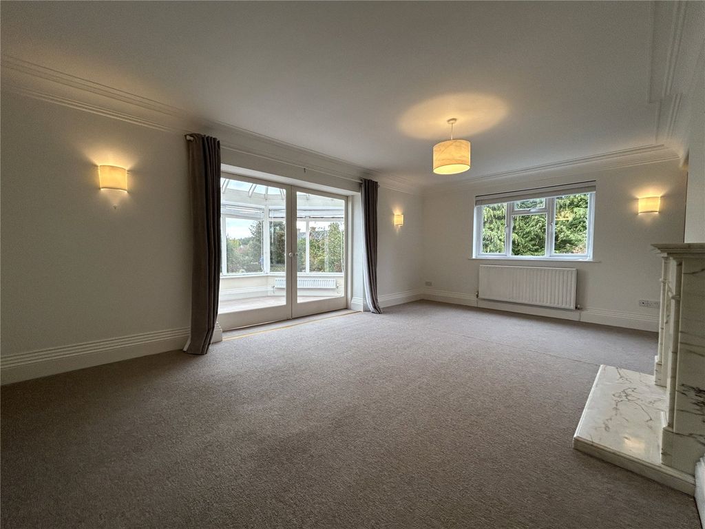 Property photo 3 of 21 Picture No. 03