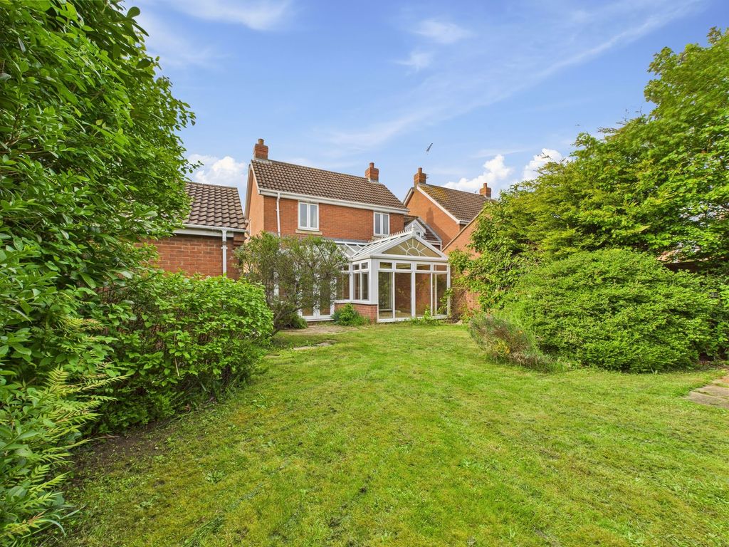 Property photo 2 of 19