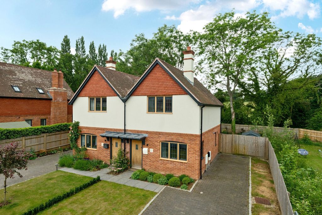 Property photo 1 of 18 1300078-1-684060d...