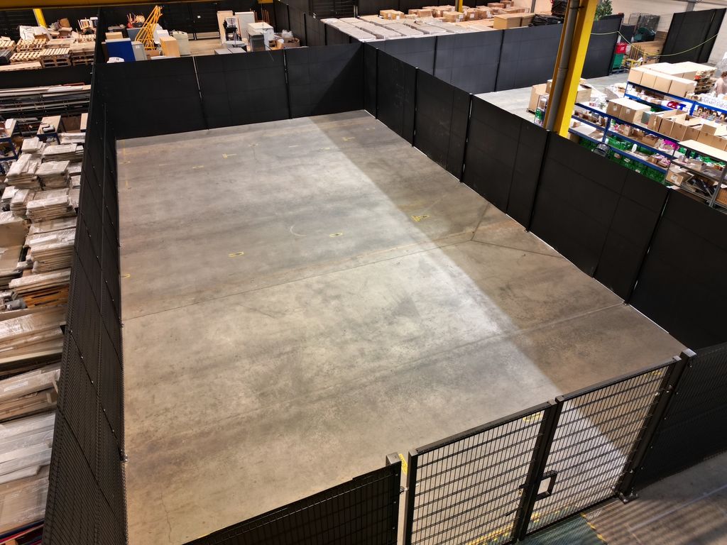 Property photo 1 of 9 Unit 309