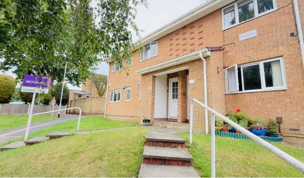 Property photo 1 of 8 4022640