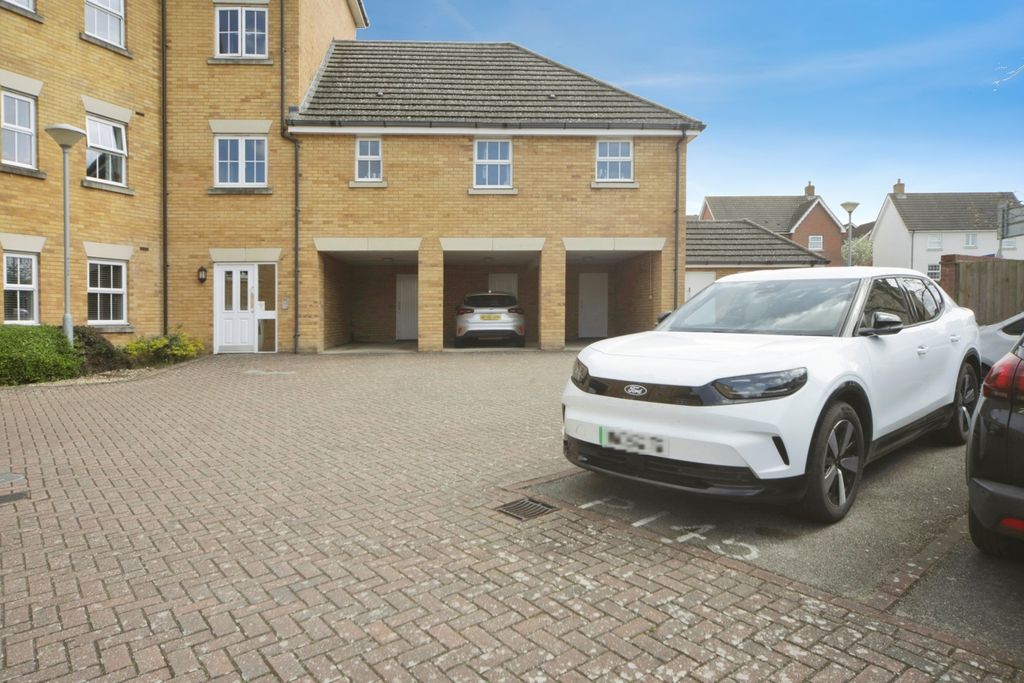 Property photo 1 of 15 Pbox-Img.Jpg