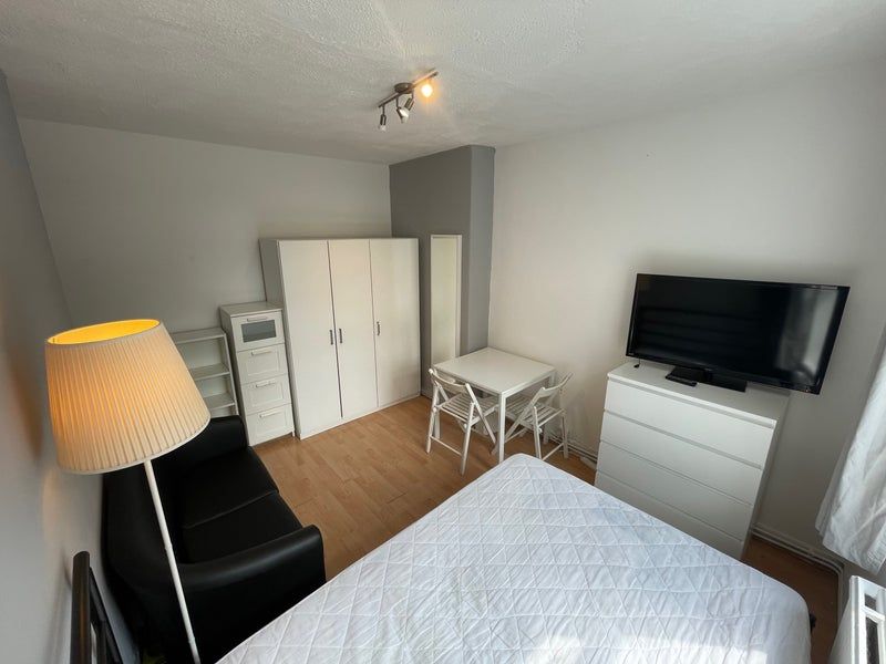 Property photo 2 of 9