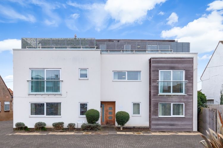 Property photo 1 of 7 217713