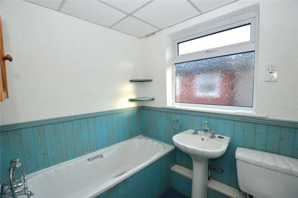 Property photo 3 of 7 Picture No. 02