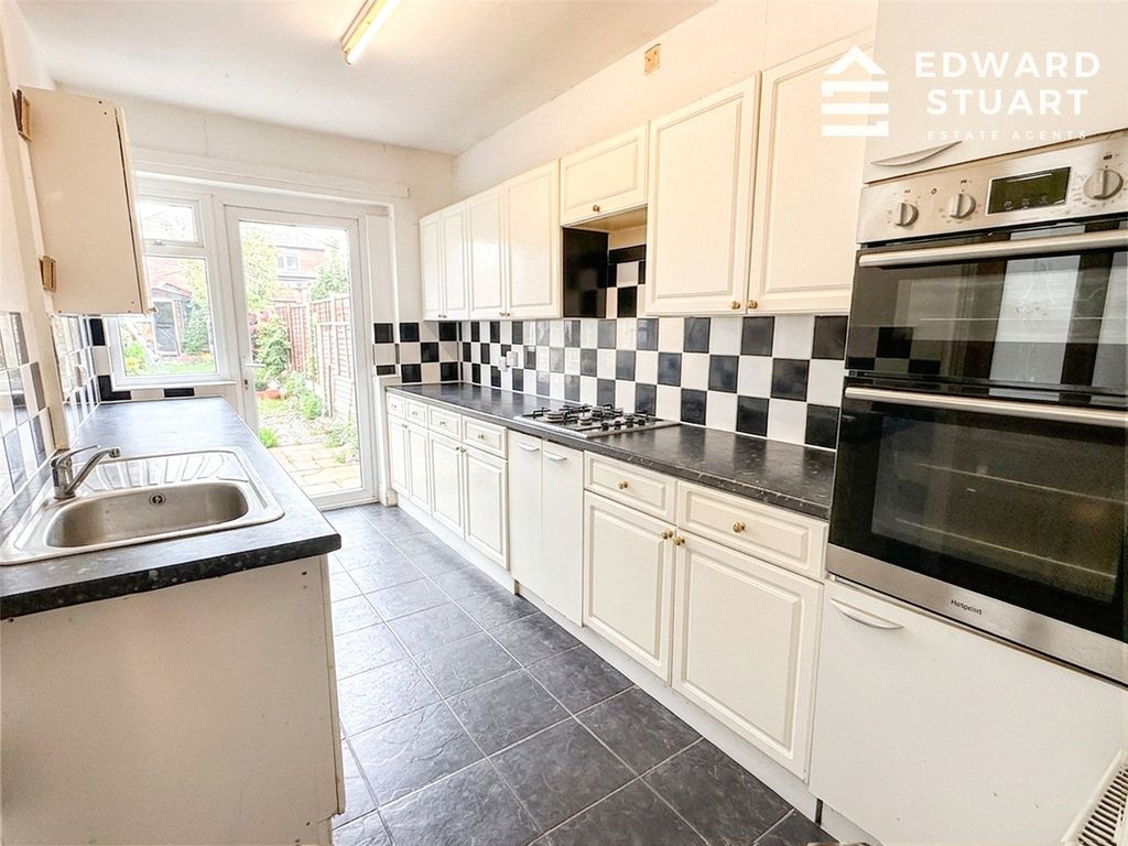 Property photo 2 of 11 Picture No. 03