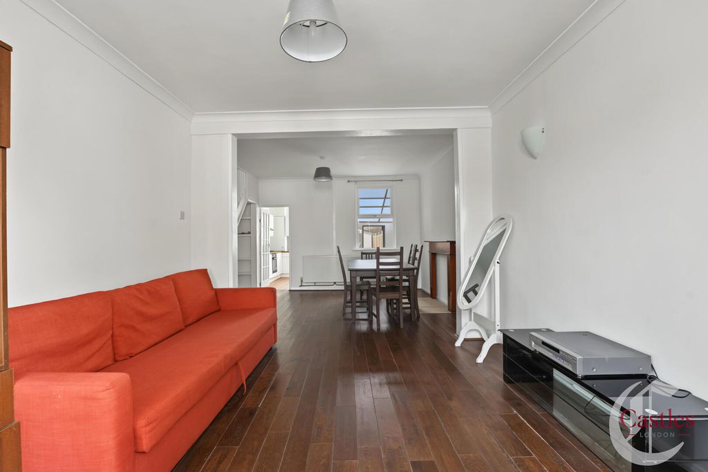 Property photo 2 of 25 Living Room