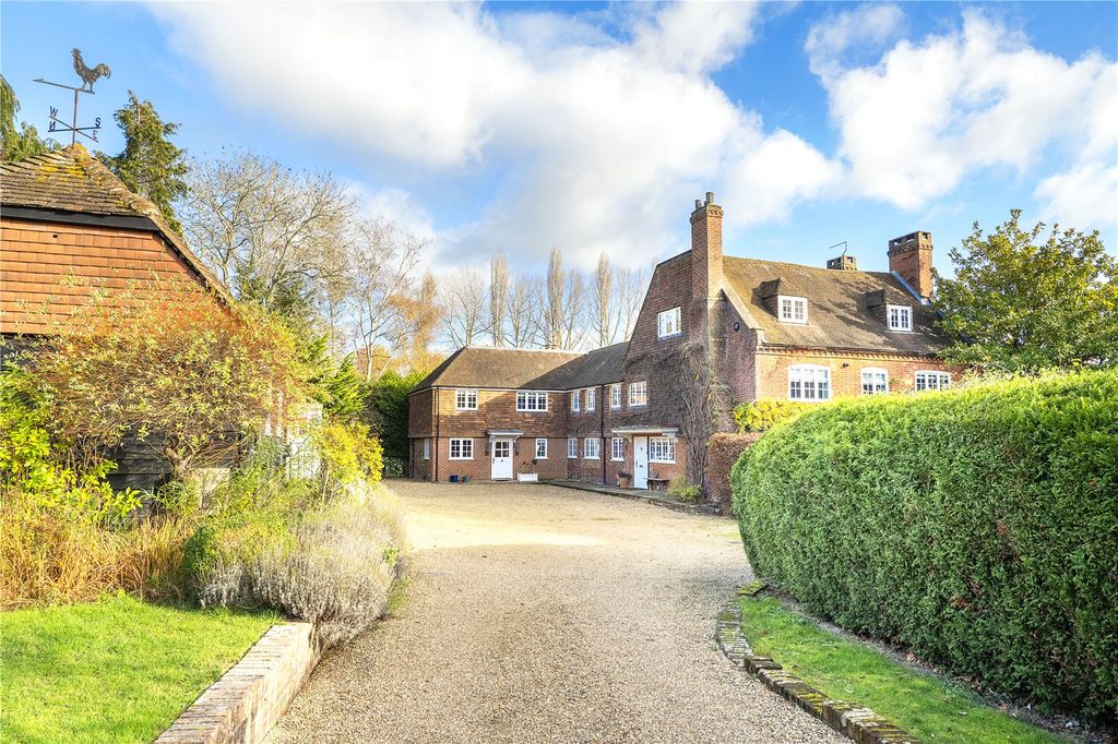 Property photo 1 of 26 Front Aspect