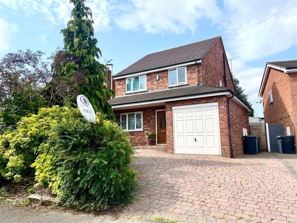 Property photo 1 of 35 24A Portland.Jpg