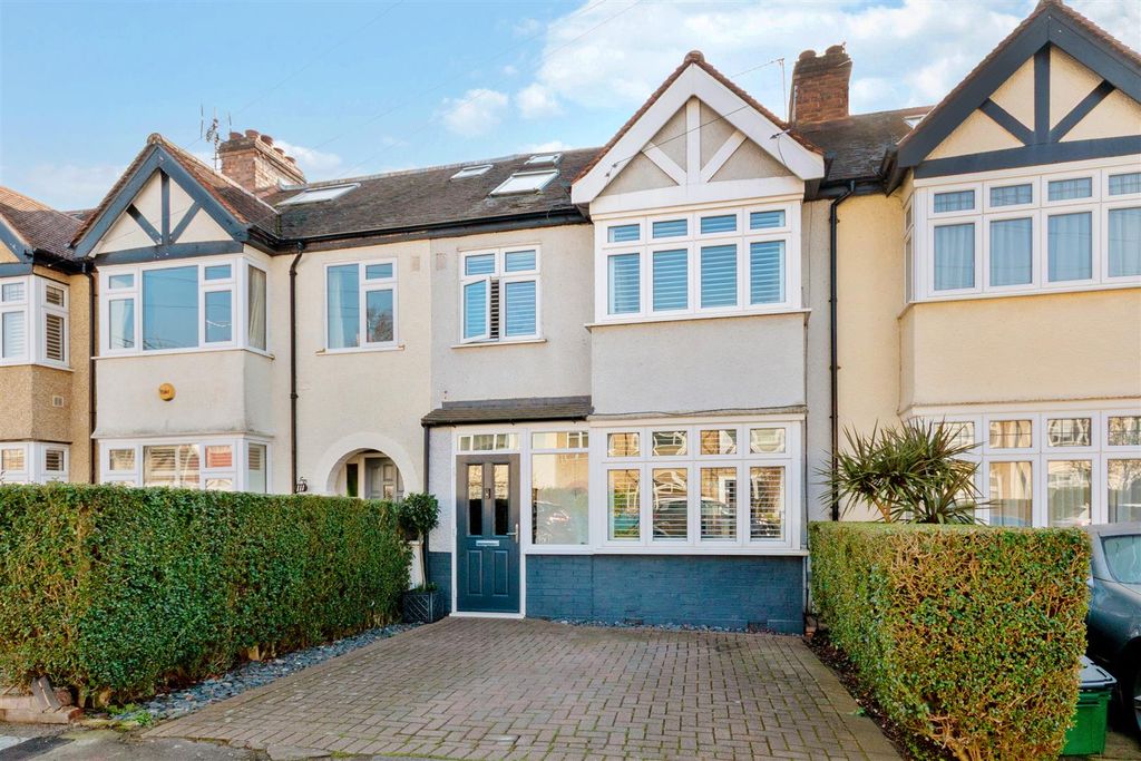 Property photo 1 of 13 External