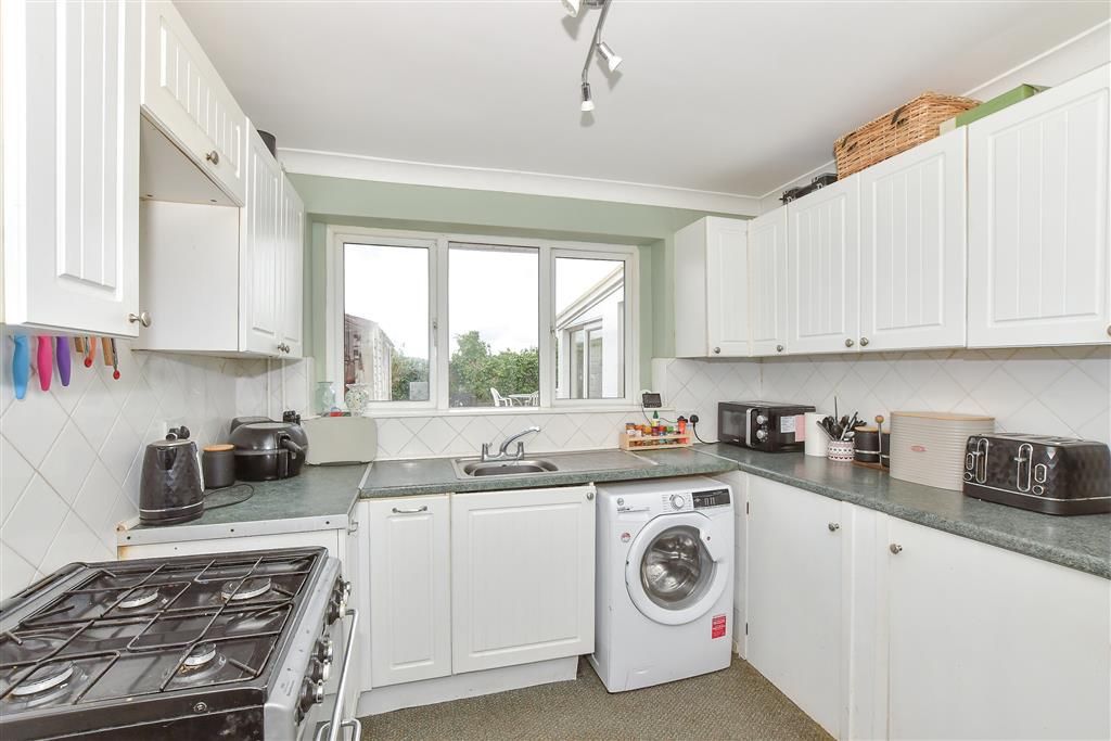 Property photo 1 of 12 Kitchen