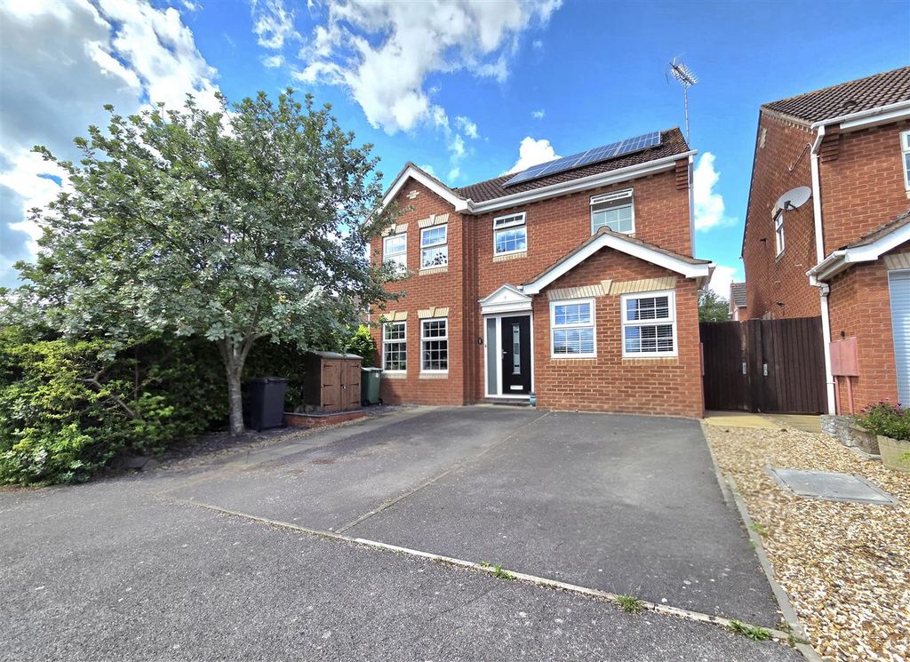 Property photo 1 of 19