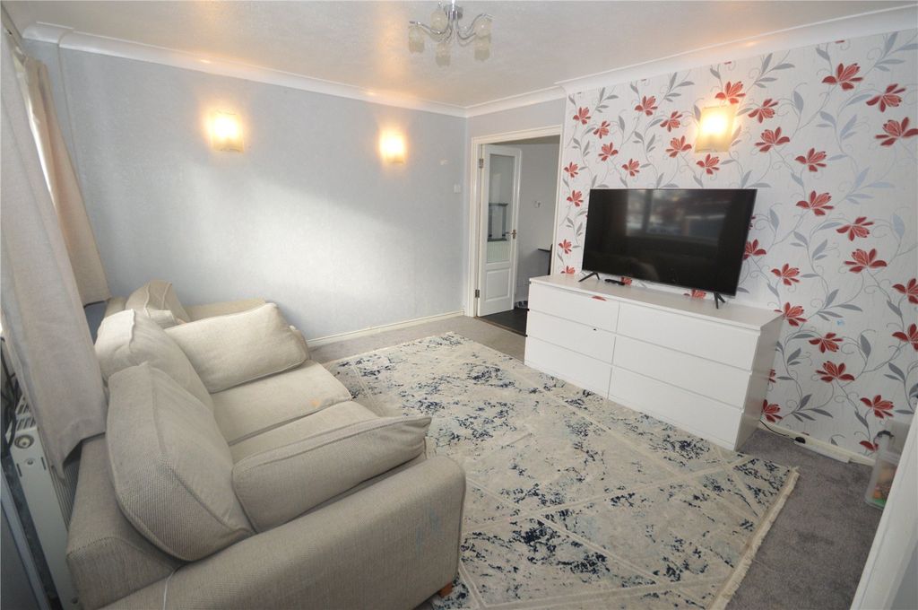 Property photo 2 of 13 Picture No. 07