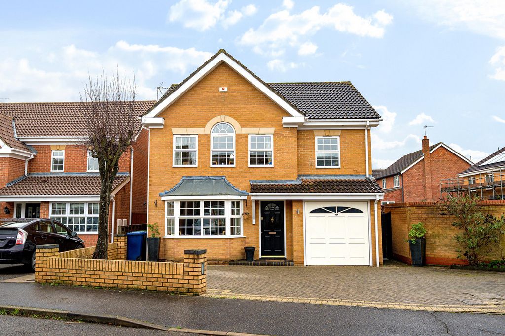 Property photo 1 of 23