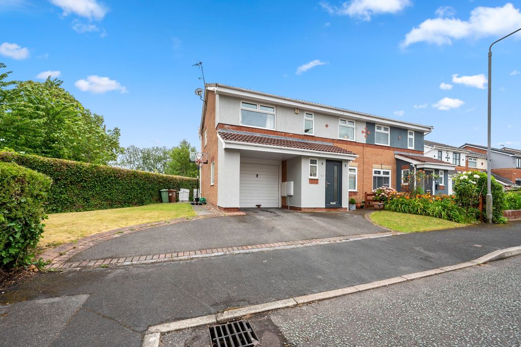 Property photo 1 of 36