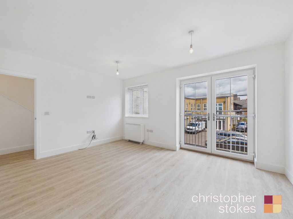 Property photo 2 of 12 5121122