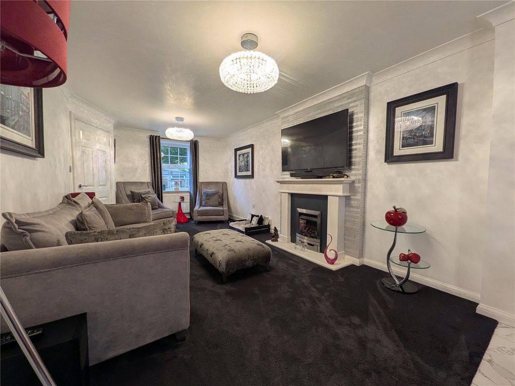 Property photo 2 of 25 Picture No. 10