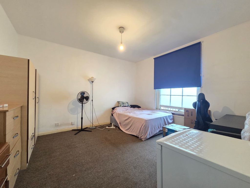 Property photo 1 of 1 Room