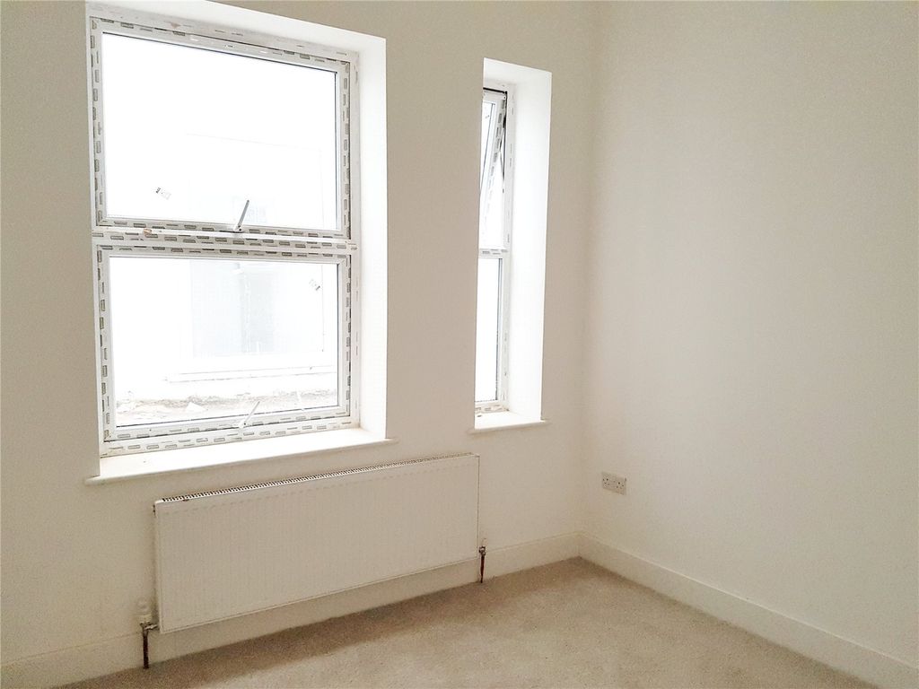 Property photo 2 of 3 Picture No. 01