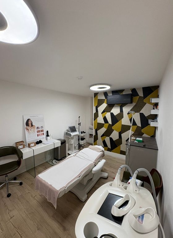 Property photo 2 of 4 Photo 4