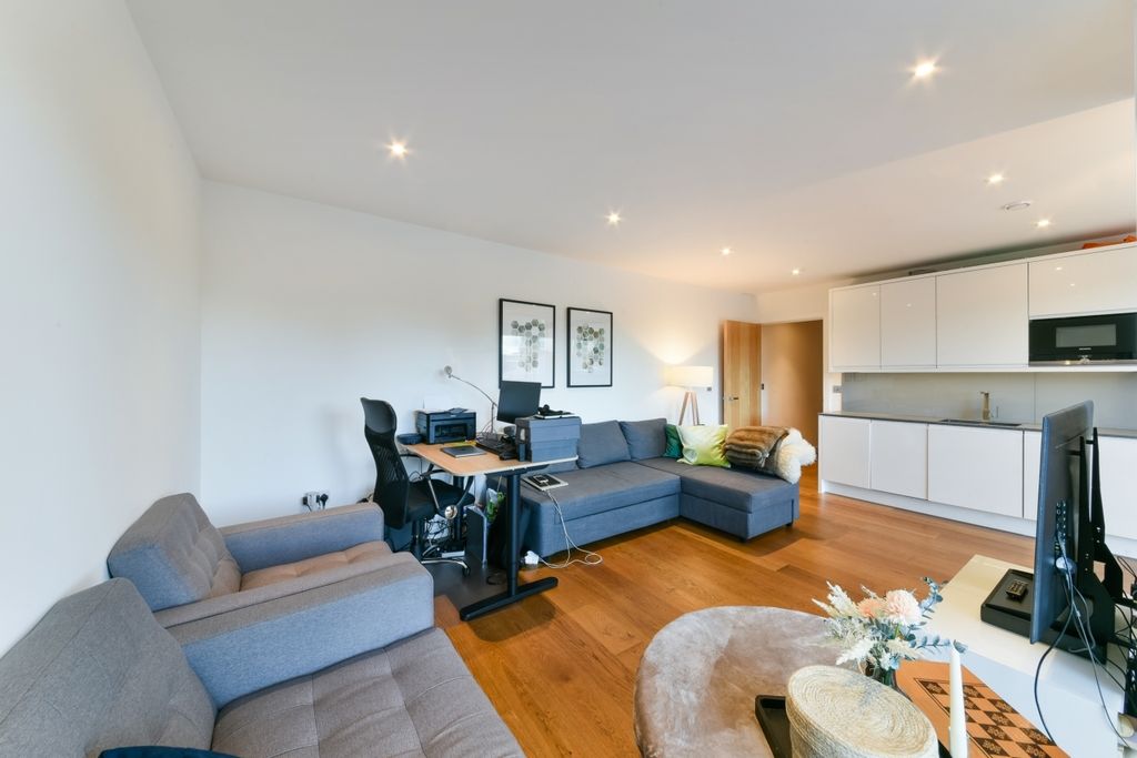 Property photo 2 of 8 Living