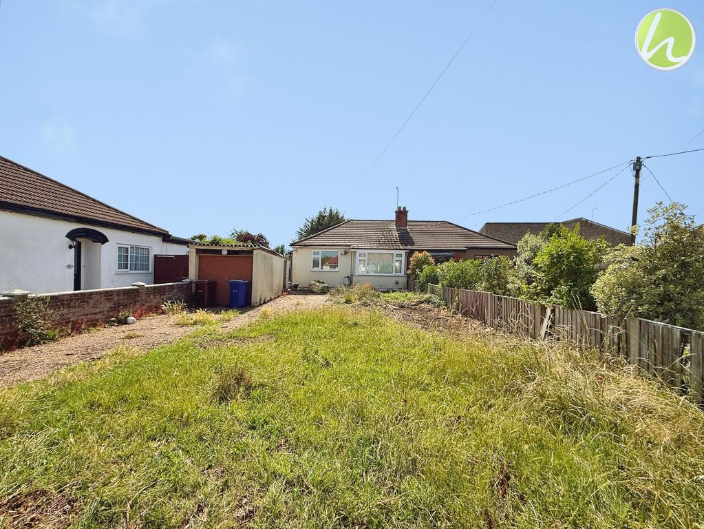 Property photo 2 of 21
