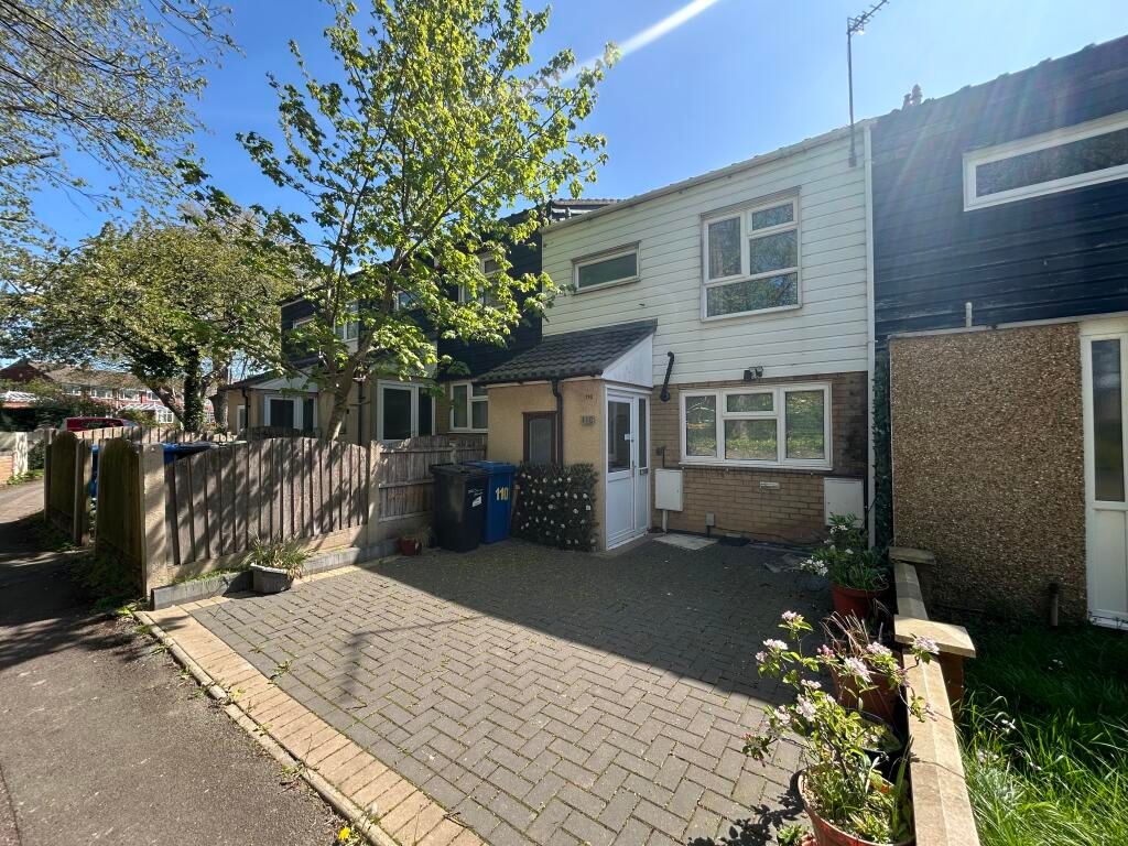 Property photo 2 of 12