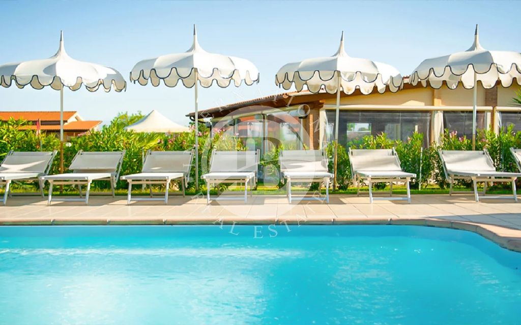 Property photo 3 of 25