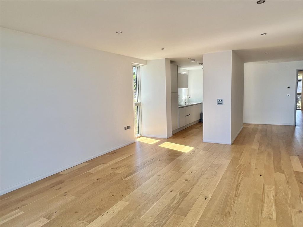 Additional image 11 of 2 bed flat for saleSea Road, Carlyon Bay, Carlyon Bay PL25