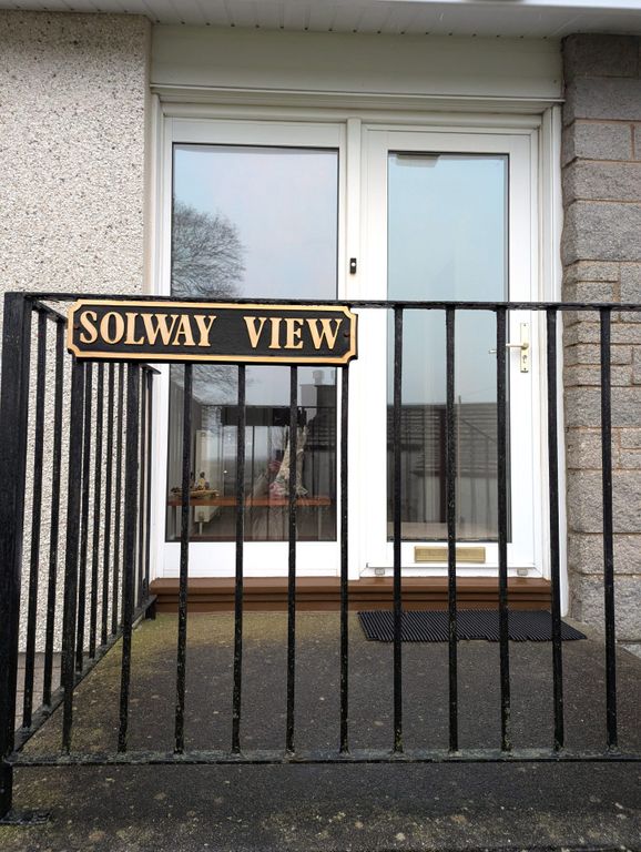 Property photo 2 of 29