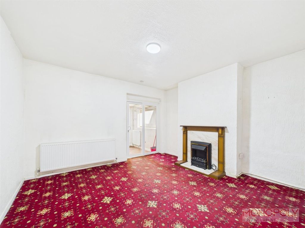 Property photo 3 of 10 Cam03815G0-Pr0218-Still004.Jpg