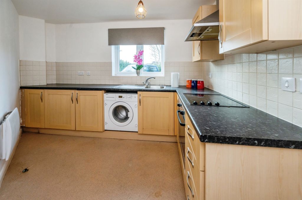 Property photo 2 of 16