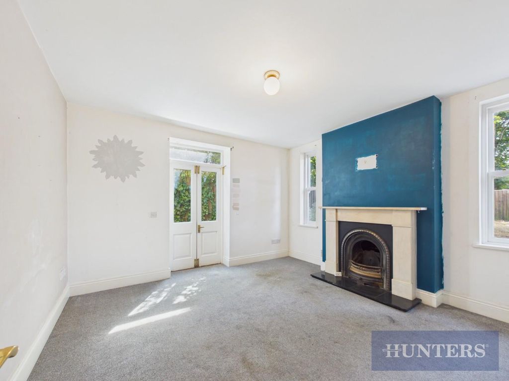 Property photo 3 of 18 Cam03444G0-Pr0113-Still002.Jpg