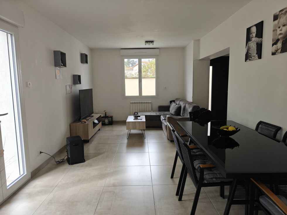 Property photo 3 of 19