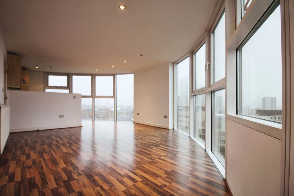 Property photo 2 of 11 9E80F457-Img_6855.Jpg