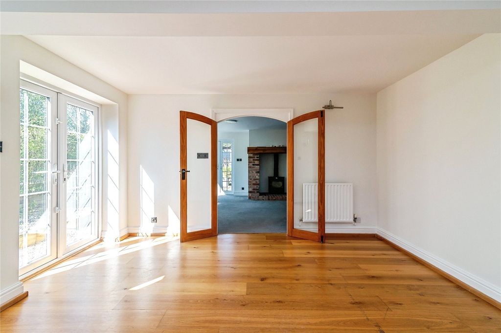 Property photo 3 of 34 Picture No. 75