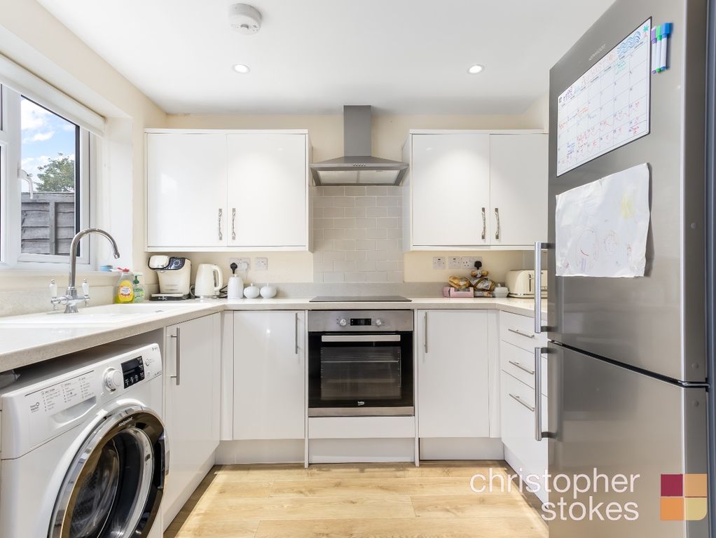 Property photo 3 of 17 4405533