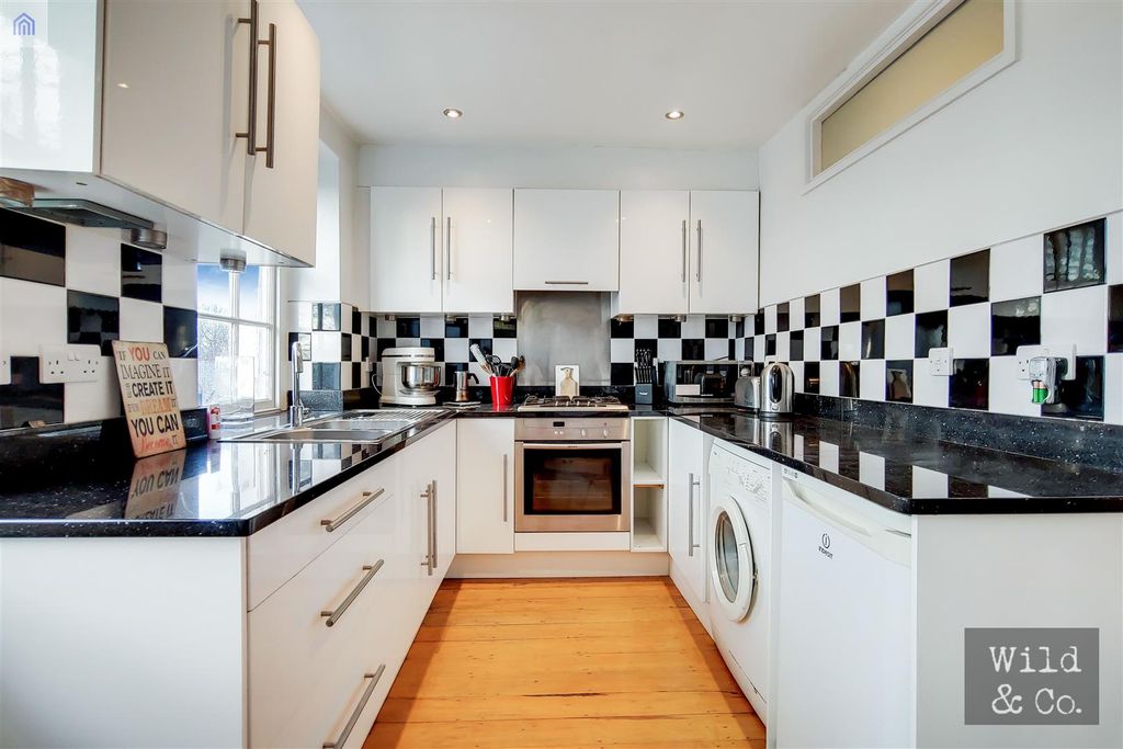 Property photo 3 of 12 2_Kitchen-Reception-0.Jpg