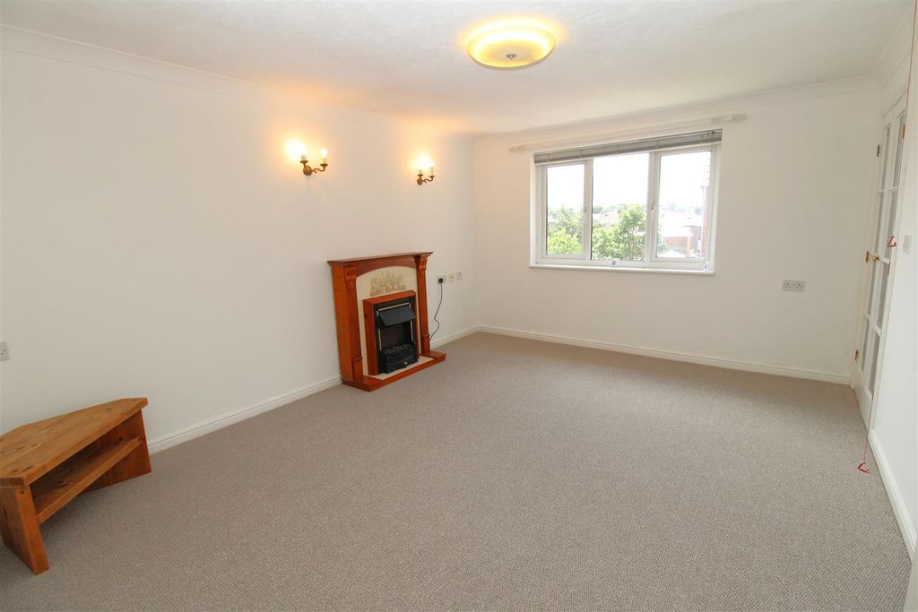 Property photo 3 of 7 Img_8420.Jpg