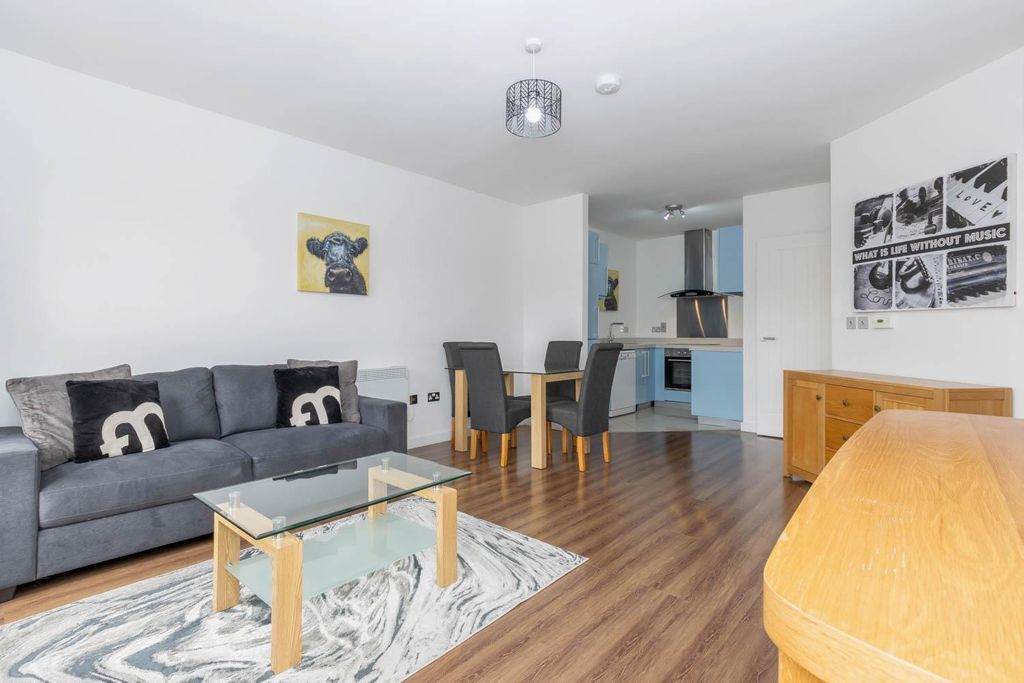 Property photo 2 of 14 Living Area