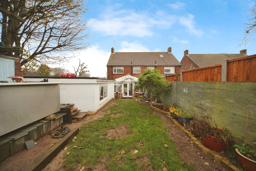 Property photo 2 of 16