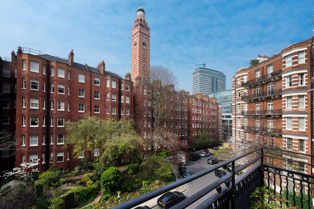 Property photo 3 of 9