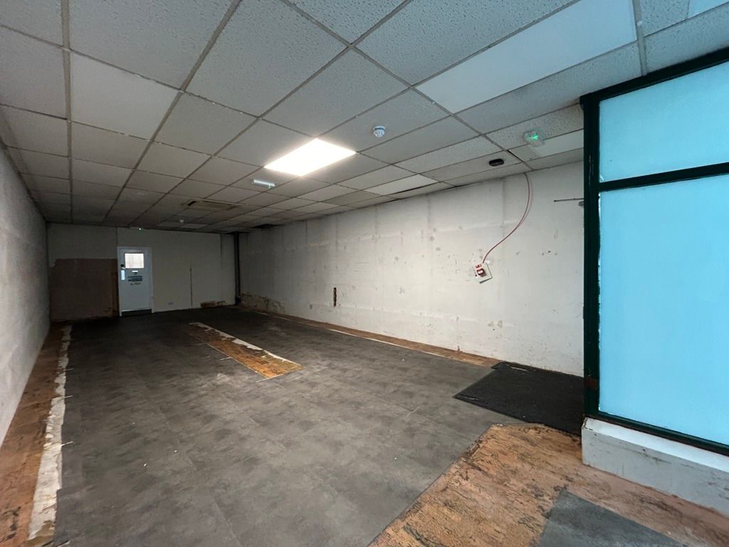 Property photo 3 of 10 Photo 3