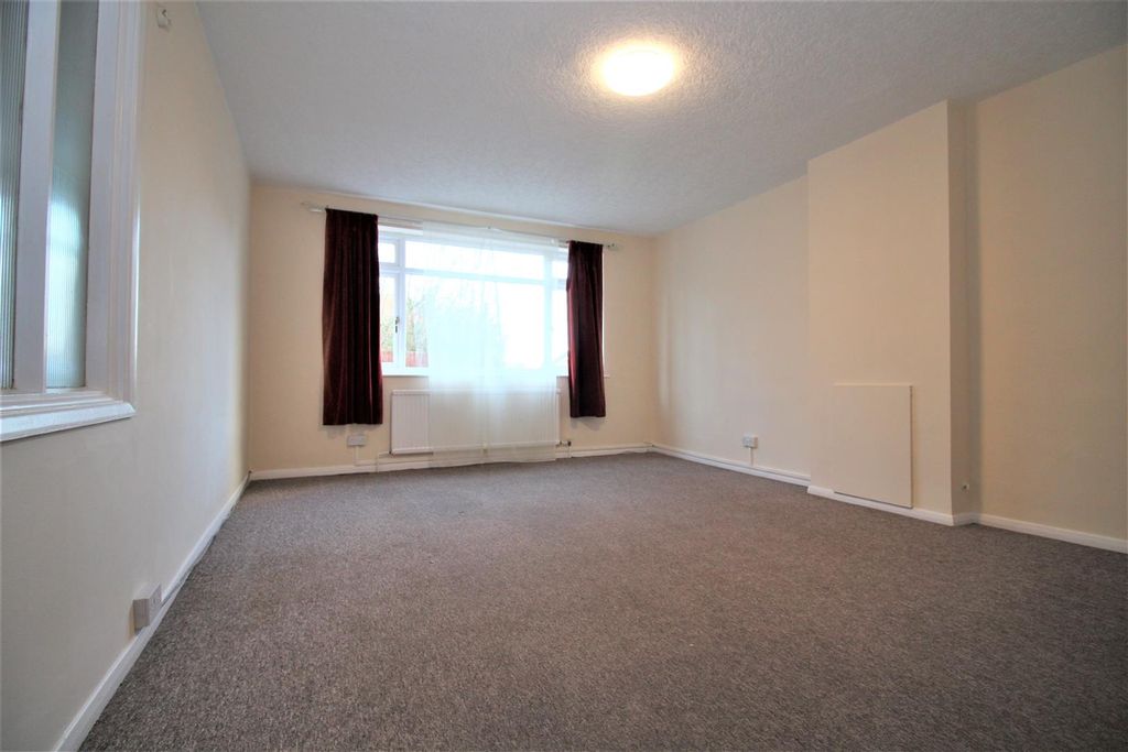 Property photo 2 of 10 Img_1460.Jpg