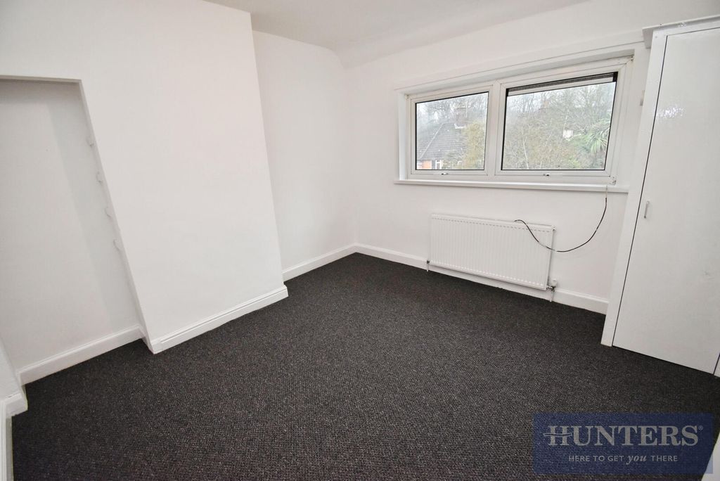 Property photo 3 of 10 Bedroom