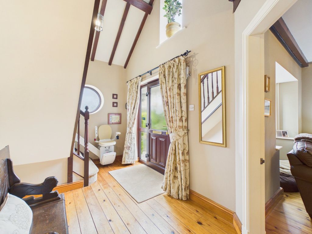 Property photo 3 of 35 5033544