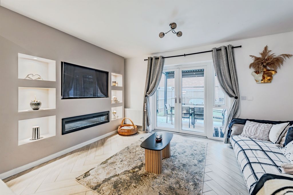 Property photo 3 of 16