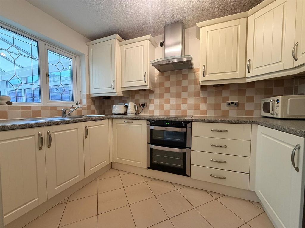 Property photo 3 of 23 (4).Jpeg